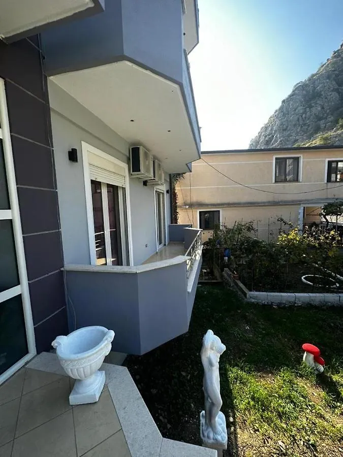 Villa Castle View Shkoder 0*,  Albania