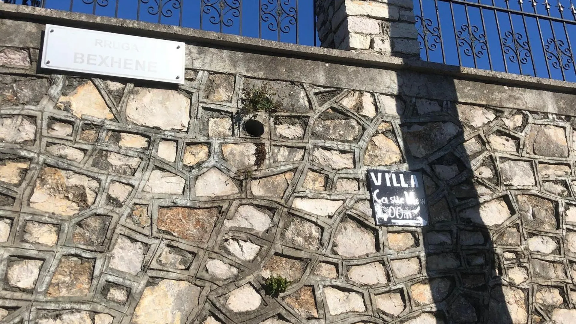 Villa Castle View Shkoder 0*,  Albania
