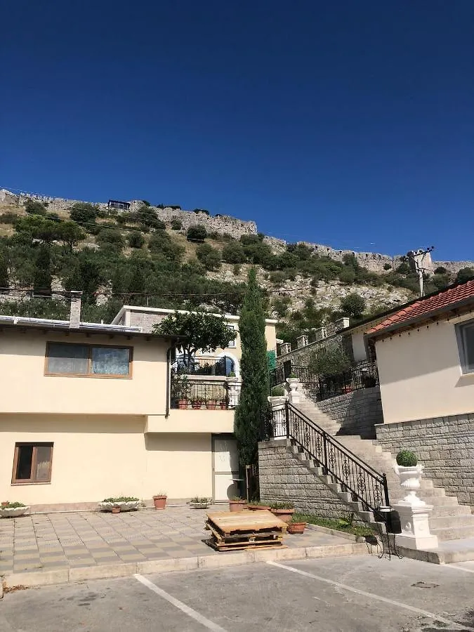 Villa Castle View Shkoder Albania